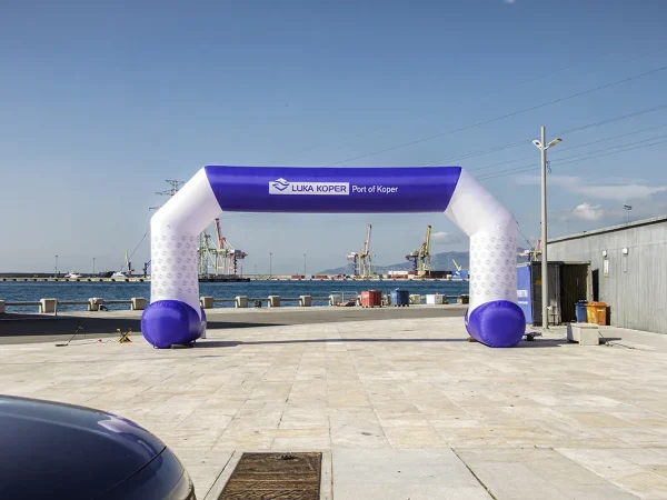 Constant Air Inflatable Arch Luka Koper